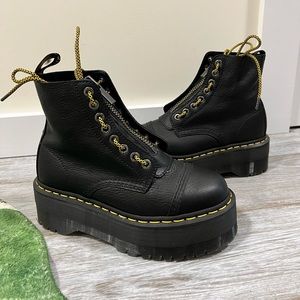 Dr. Martens SINCLAIR MAX PISA LEATHER PLATFORM BOOTS